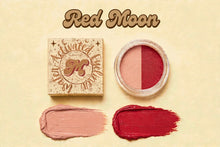 Load image into Gallery viewer, Duo water activated eyeliner/base.