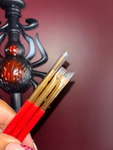 Load image into Gallery viewer, Red Eyeliner brush set