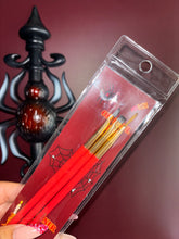 Load image into Gallery viewer, Red Eyeliner brush set