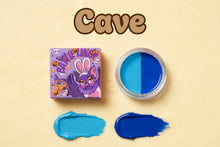 Load image into Gallery viewer, Duo water activated eyeliner/base.
