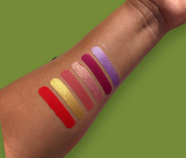 Royal Feathers Blush/Highlighter Palette