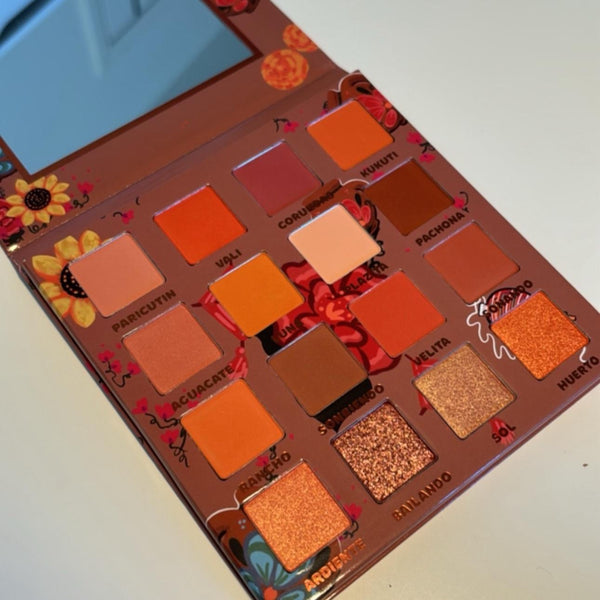 Soñadora Eyeshadow Palette.